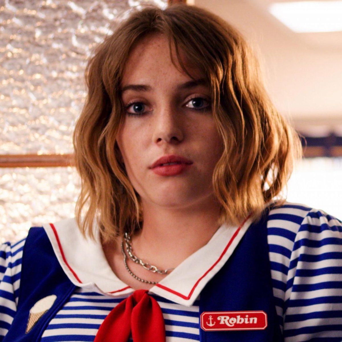 PopCrave's tweet photo. Happy 28th birthday to the talented Maya Hawke. https://t.co/ddhPZPMBXG
