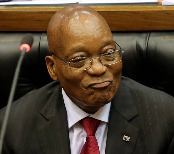 uThando tweet media