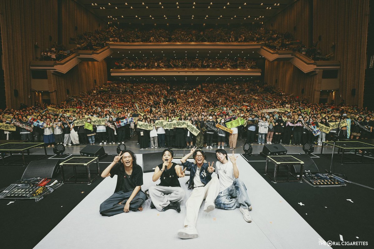 oral_official's tweet photo. 【初日終了！】

「Home Sweet Home TOUR 2026」初日大阪公演終了！
お越しいただいたみなさん、ありがとうございました！！
みなさんのおかげで最高のスタートを切ることができました👏🏻👏🏻

次は名古屋公演です！
お楽しみに⚡️

photo by @ryotalaw 
#オーラル_HSH https://t.co/rh8C9PJGy2