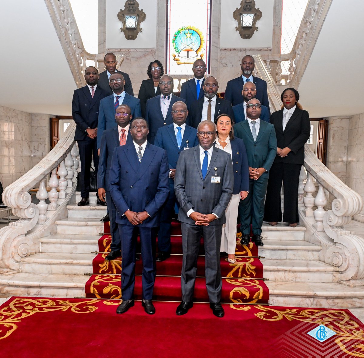 Aigle603482822's tweet photo. Représentées par leurs Gouverneurs, André Wameso Nkualoloki et Manuel António Tiago Dias, la Banque Centrale du Congo (BCC) et la Banque Nationale d’Angola (BNA) ont signé, ce mercredi 8 juillet 2026 à Luanda, un mémorandum d’entente renforçant leur coopération institutionnelle.

Ce partenariat vise à promouvoir l’intégration financière, à faciliter les paiements transfrontaliers, à renforcer la supervision bancaire et à préserver la stabilité financière entre la RDC et l’Angola.

#BCC #BNA #RDC #Angola #Coopération #StabilitéFinancière #Paiements
@BCC_RDC