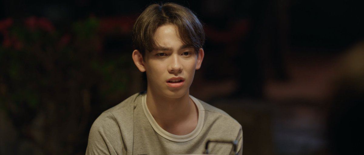 GMMTV's tweet photo. อนาคตของพวกเราจะเป็นยังไงนะ!?
#WhenOrangesFallEP9
@almondsleepp @___progresss___ @Kktken_Lim @tananloh_ @justinmmoir https://t.co/UxICgEtBCH