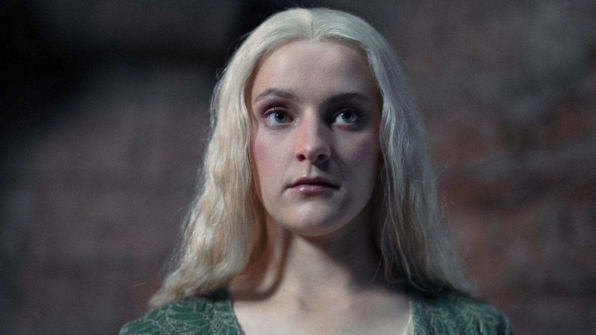 helaemondaily's tweet photo. big fan of helaena targaryen’s otherworldly beauty <3 https://t.co/RMqcjIyWhW