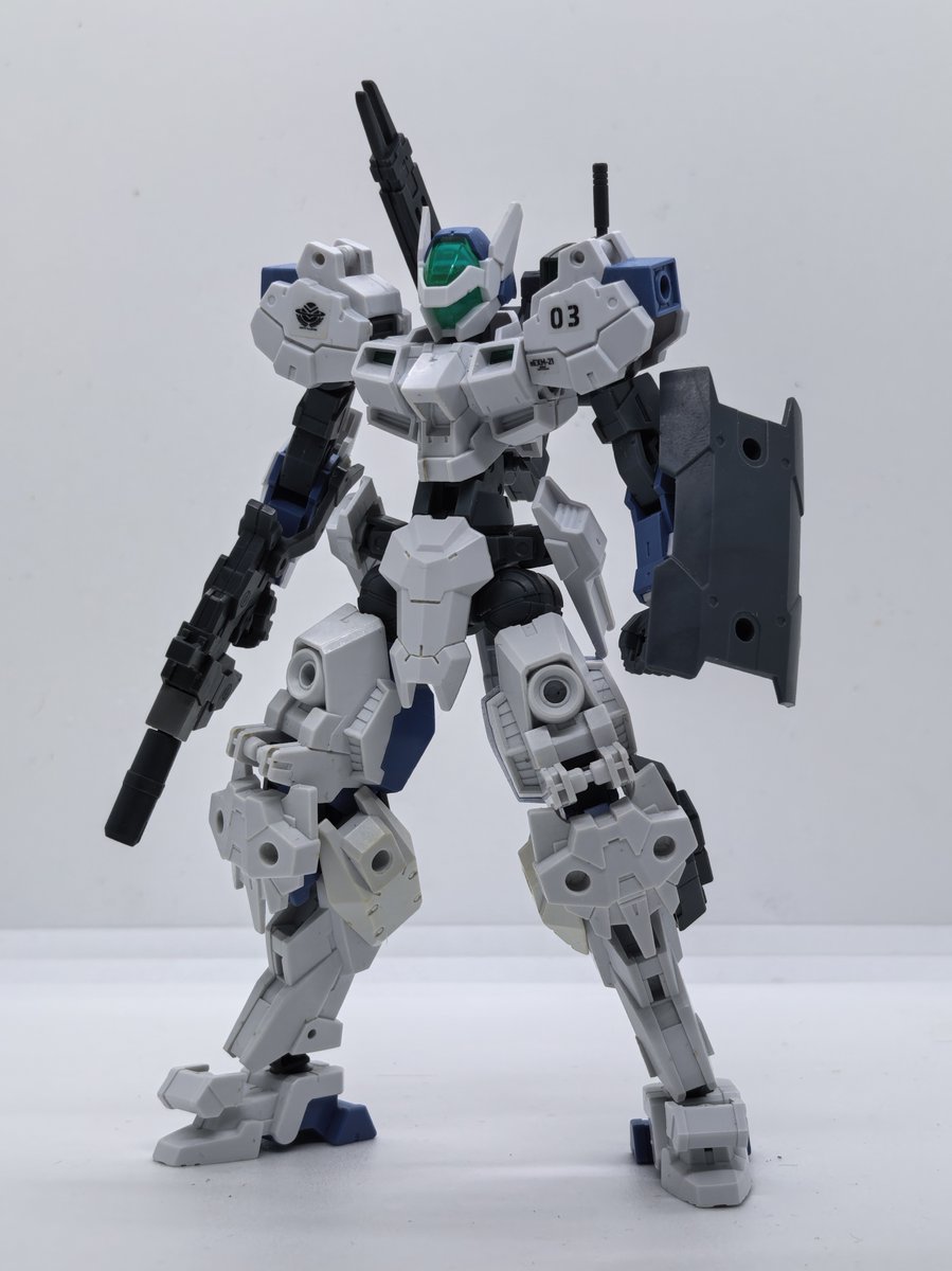 hfblj22149's tweet photo. エグリッテ スペリア

地球連合が前線のエリートパイロットからのフィードバックを受けて開発したイグナイトの強化型モデルで、機体の反応速度と出力が大幅に向上している。背部に機関砲と高精度照準器を追加装備し、戦闘をサポートする。一部の精鋭部隊に配備されている。
＃30MMSM2026 https://t.co/K7UDfkrJEN