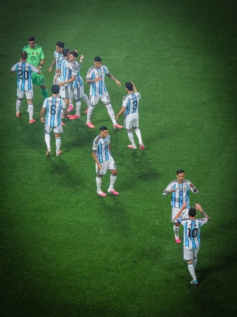 OutMessi_'s tweet photo. Al fotógrafo le quiero decir que hizo la foto de su vida! https://t.co/uLWYD0qY0p