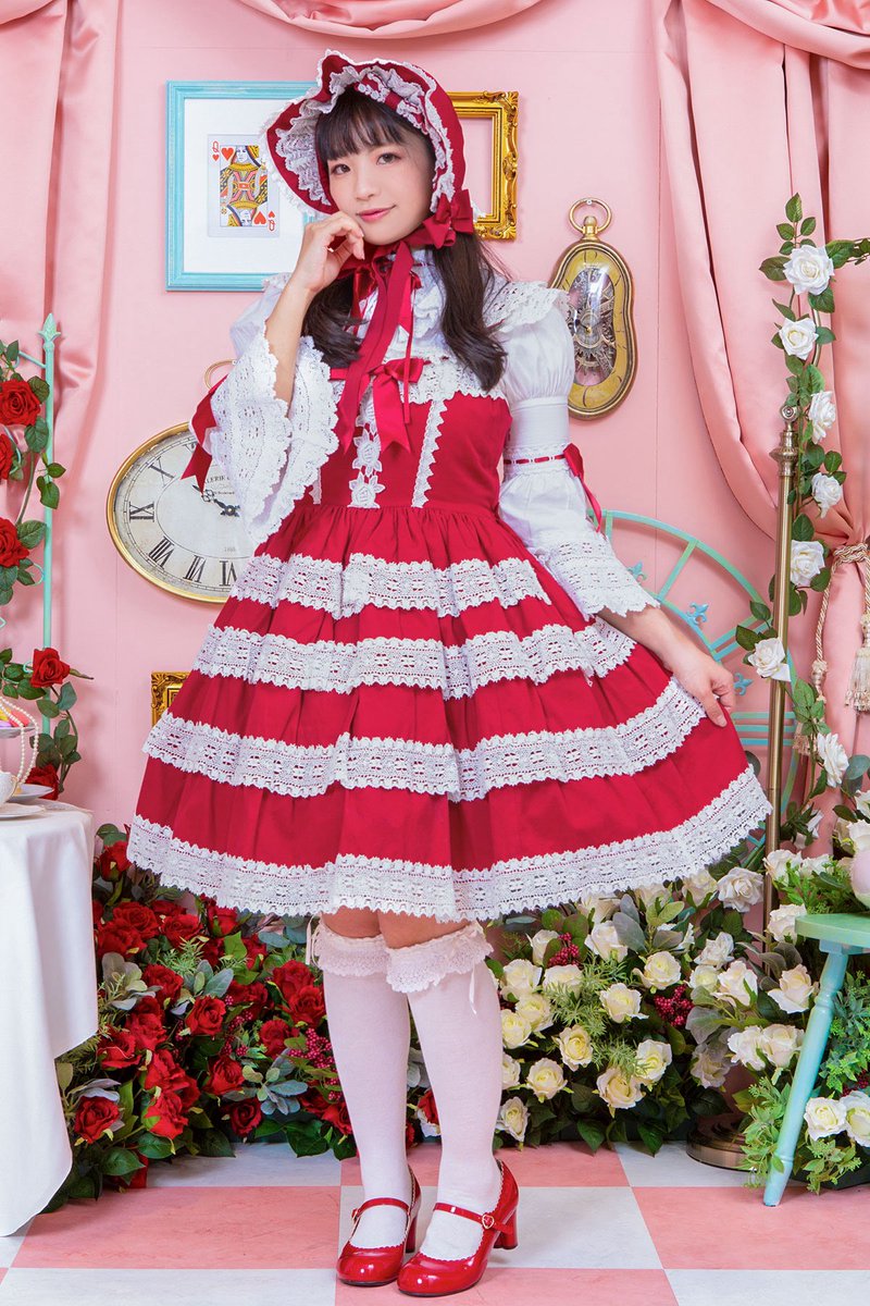 明日はロリータチェキ会🎀✨ 遠隔チェキのお申し込みが 【21時まで】と