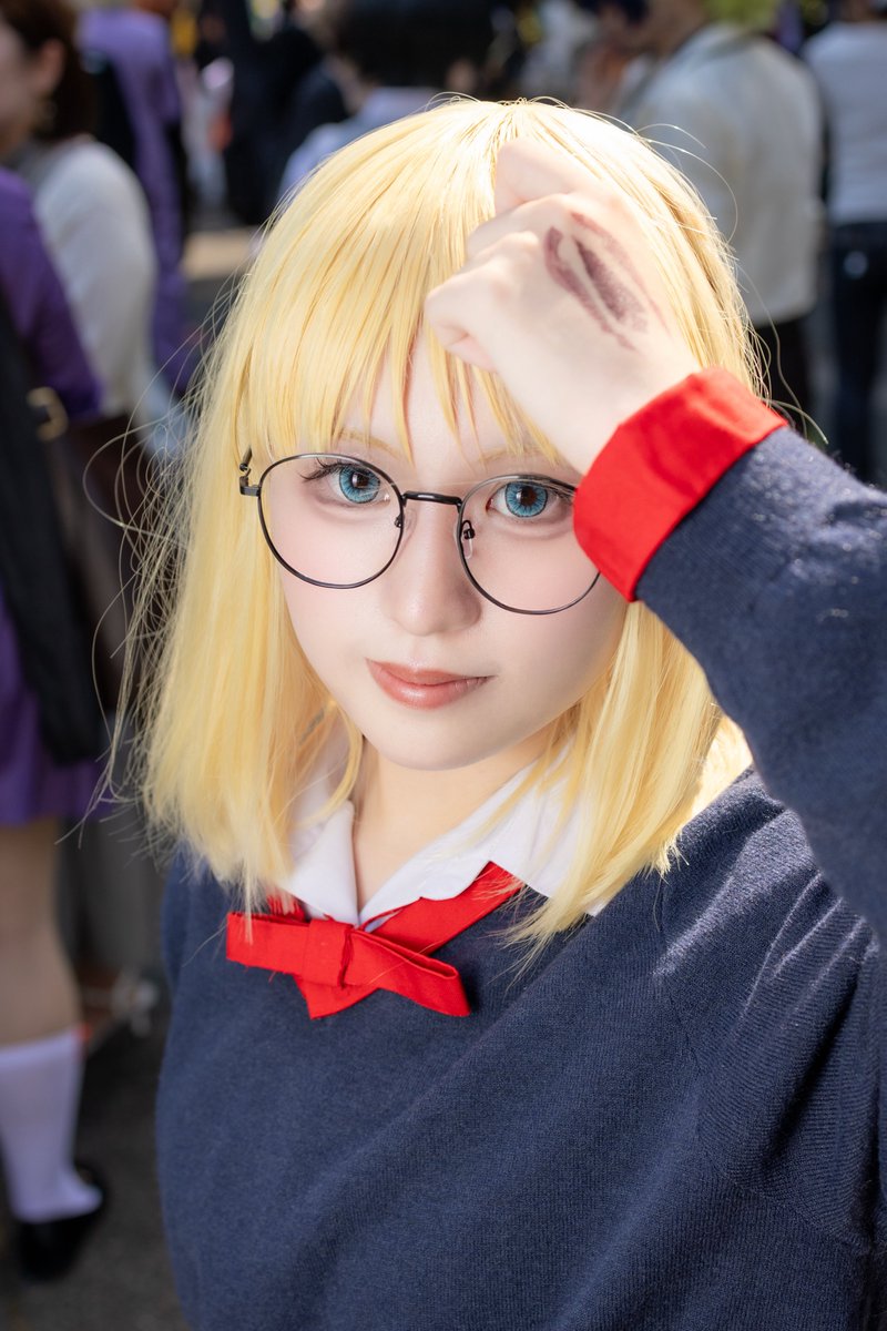 cos_utu2's tweet photo. Cosplay. Fake / アヤカ

素敵に撮っていただいたきました！
そして、さざめが頑張って描いてくれた令呪をみんな見てください。 https://t.co/DqjSW87MMV
