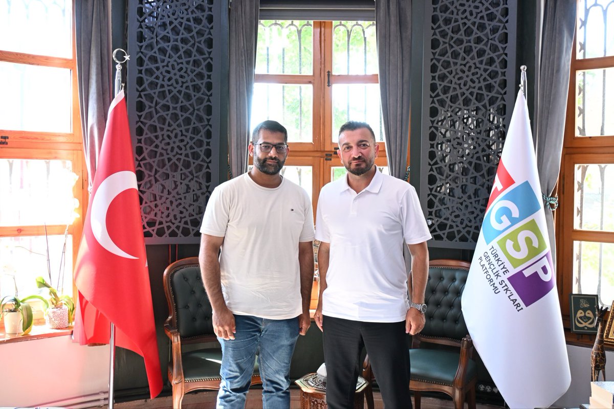 tgsptr's tweet photo. Türkiye’deki Pakistanlı Öğrenciler Birliği Başkanı Abdullah Zübeyir Mir ve Genel Sekreteri Muhammad Hasnain’i TGSP Genel Merkezimizde ağırladık.

Gerçekleştirilen ziyarette gençlik çalışmaları üzerine verimli bir sohbet gerçekleştirildi.

Nazik ziyaretleri için kendilerine teşekkür eder, çalışmalarında başarılar dileriz.