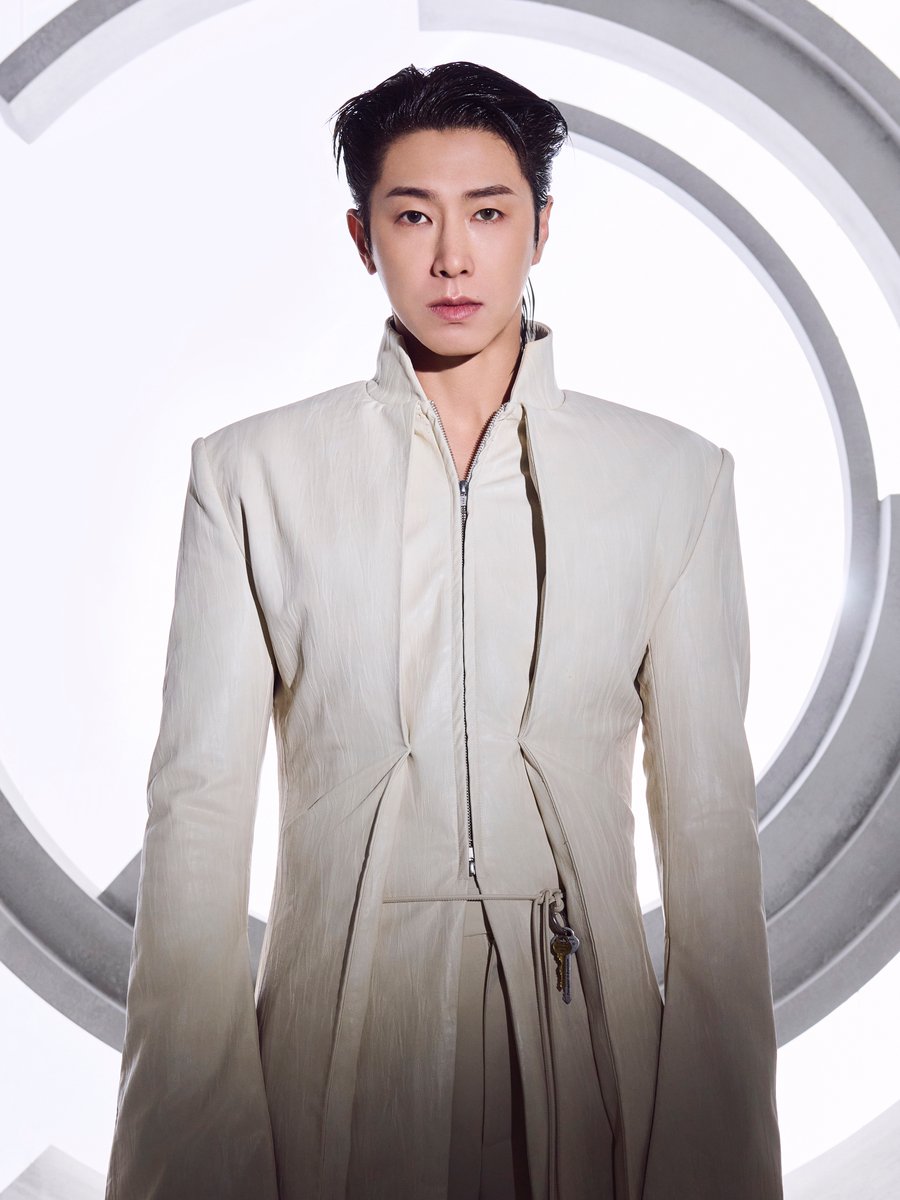 TVXQ's tweet photo. Teaser Image 2

U-KNOW 유노윤호 The 1st Single 【Time's Tickin'】
➫ 2026.07.20 6PM (KST)

💿Pre-order
https://t.co/WcL61Wox7K

#UKNOW #유노윤호
#TimesTickin #UKNOW_TimesTickin
#TVXQ! #동방신기 #東方神起 https://t.co/4sE5F58YJQ