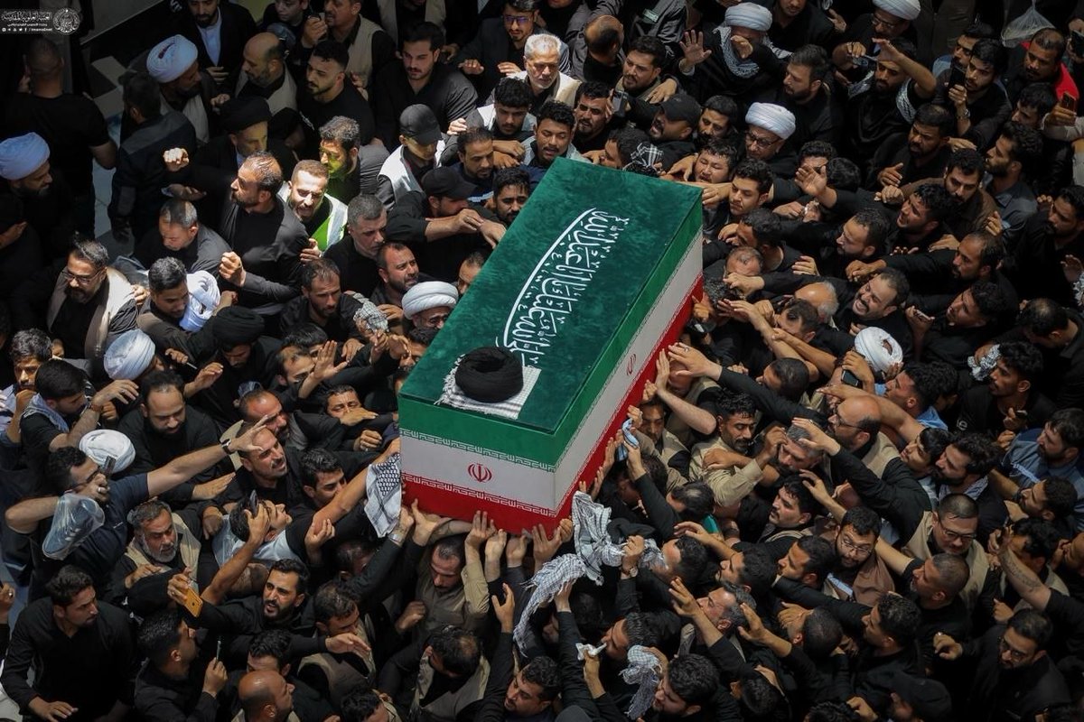 Mahdiyavaar's tweet photo. إنَّ حضوركم المهيب، أيها الشعب العراقي العزيز، في تشييع القائد الشهيد للمقاومة، هو دليلٌ على عمق الروابط التي تجمع قلوبنا بقلوبكم، وستبقى هذه المحبة خالدةً في ذاكرتنا ولن ننساها أبدًا.

من أعماق قلوبنا... شكرًا لكم.

#شکرا_للعراق
#رهبر_شهید https://t.co/DwXuae4QFX
