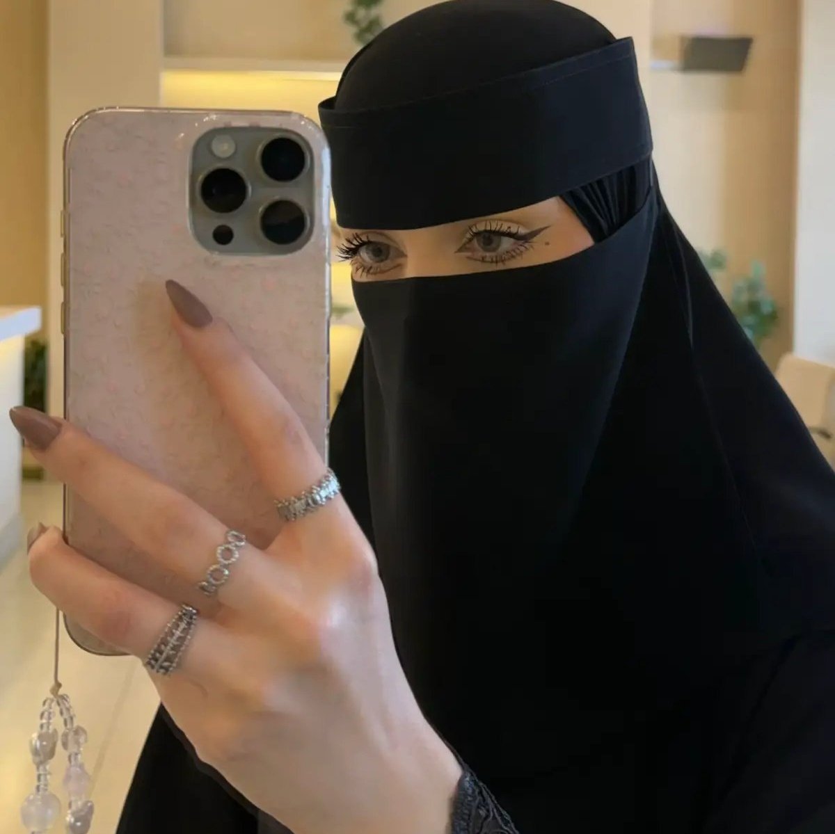 bnt1548931's tweet photo. #صورة_ملف_شخصي_جديدة https://t.co/Z7Myte3OiZ