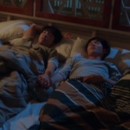 tynenchild's tweet photo. เคลียร์ใจกันแล้วนอนจับมือกันเลยเนอะออก้าอชิ

TONSOM 9TH EPISODE  

#WhenOrangesFallEP9
#KenPaul https://t.co/bcTeUVewPz