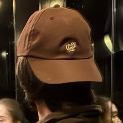 sarittajd0110's tweet photo. his hair 😭😭😭hide all the scissors in thailand right now https://t.co/SXoT69pK1b