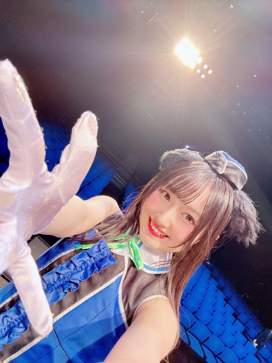 mai_narumin's tweet photo. 本日で！デビュー8年目となりましたっっ！！！🌸
8年前、皆さんの前に登場してガクブルだった記憶ですが、ルミナスと共にたくさんの経験ができました✨
アニメが終わってからもまだまだ活動できているのも本当にありがたいです！♡
鳴海まい、まだまだ大きくなれるよう頑張ります〜！！ https://t.co/9ecOlkOEzX