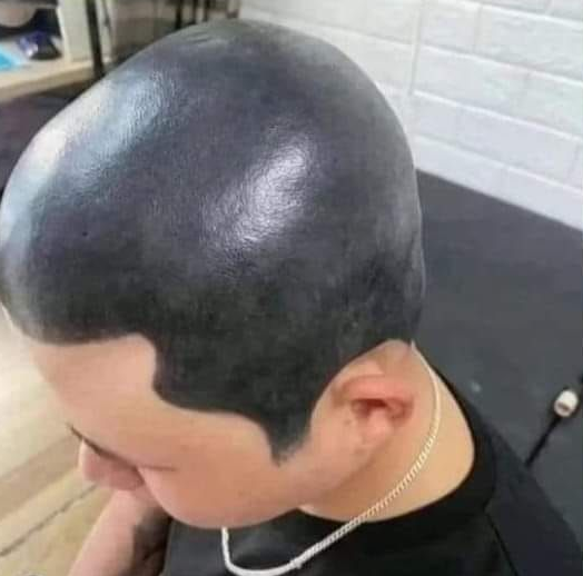 Callunc's tweet photo. Hair tattooing really is a thing 😂 https://t.co/YDZ0q6IWUa
