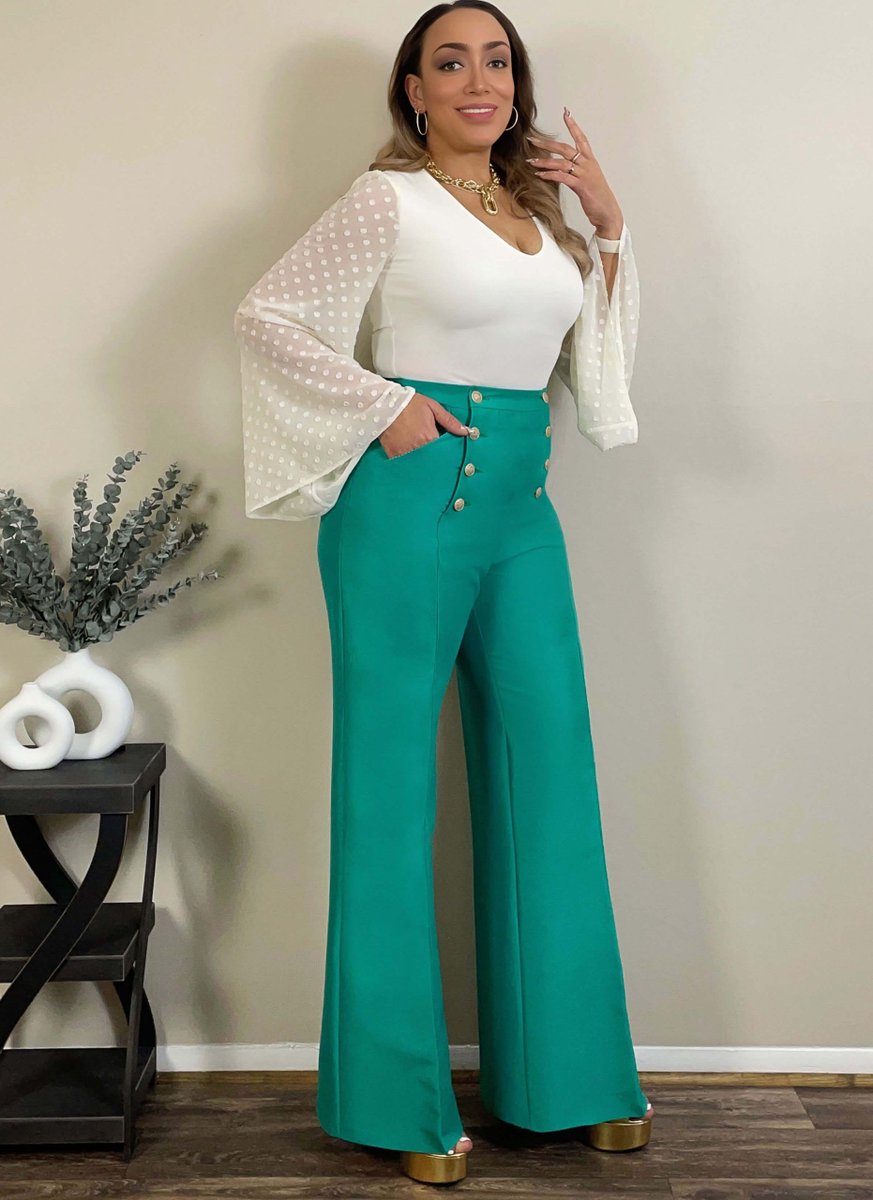 trpatchwork's tweet photo. Meet your next favorite sewing project. 😍 Know Me ME2043 brings you versatile misses' bodysuits and statement pants to rock all year long. Get your stitch on! #SewingPattern #MeMadeWardrobe #SewistsOfTwitter #DIYStyle https://t.co/haXy9Kt4KW