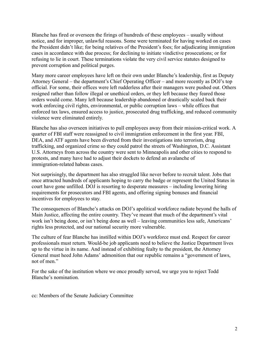 JudiciaryDems's tweet photo. 1,200+ former Justice Department employees just spoke out against Todd Blanche.

These are career civil servants who have actually defended our nation in court under both Democratic and Republican Administrations.

Todd Blanche only defends Donald Trump. https://t.co/0HG05HbLpY