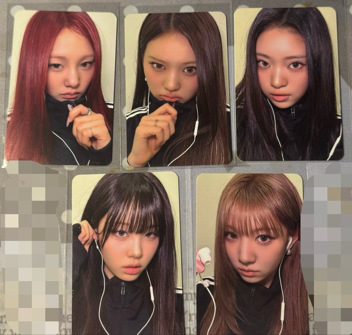 kiizzanf's tweet photo. 키비츠 메이크스타 대면팬싸 특전 포카 양도

Set(5pcs) - 4.0

Keyveatz 키비츠 손주원 sonjuone 강예슬 KANGYESEUL 김유나 kimyuna 유이 NEWY 엄지원 umjiwon makestar https://t.co/yfFGK58r1X