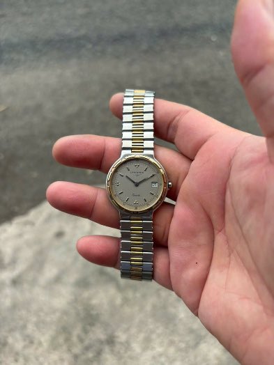 dbaytijdmeters's tweet photo. On today’s episode of Classic Vintage Watches, we have this Longines Conquest Quartz Titanium Watch.

32MM | Two-tone | Swiss Quartz Movement | 

Price: N1,400,000 https://t.co/hhOk0XtgBJ