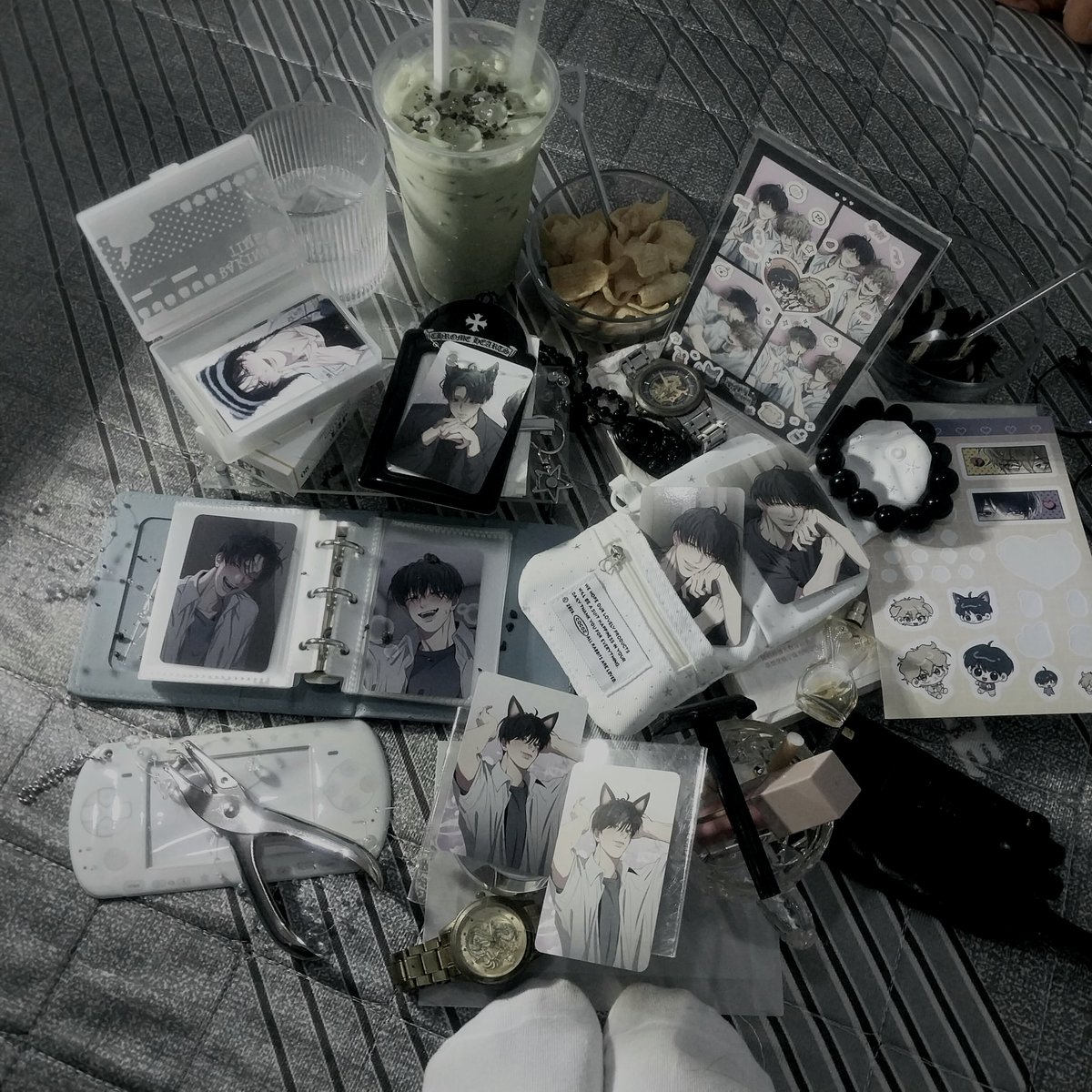 bongn293546's tweet photo. sinh nhật ăm chã húi
@GyeorlJob #부정적연애 https://t.co/8TUn195Ya4