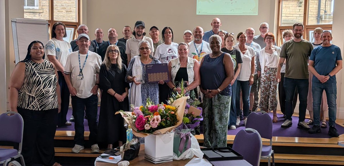 HepatitisCTrust's tweet photo. In April, our colleague Shabana left The Hepatitis C Trust after 17 years of outstanding service. We are incredibly grateful to her for her brilliant work in raising awareness of hepatitis C amongst South Asian communities.

Shabana, we wish you all the best on your next journey! https://t.co/XbPgMrTLhB