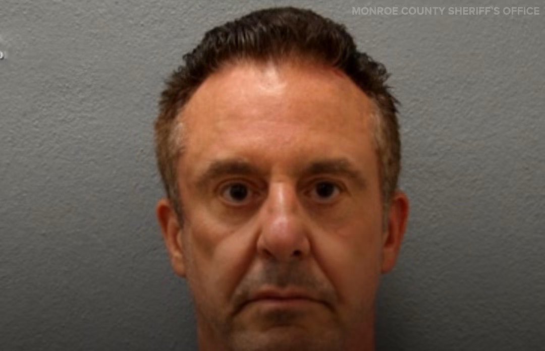 __0HOUR1_'s tweet photo. The child molester who hid a child in a dryer has been charged with 31 new charges this morning https://t.co/bcrxn6XPzF