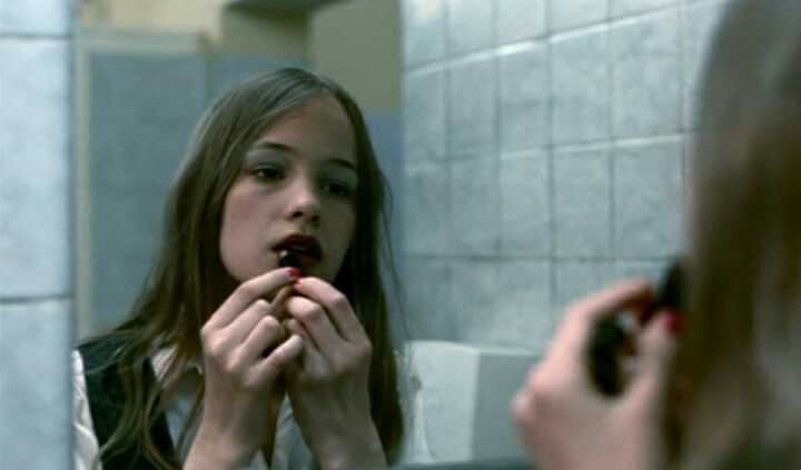 freakyfilms0's tweet photo. Christiane F. (1981) https://t.co/qKne3jkbEJ