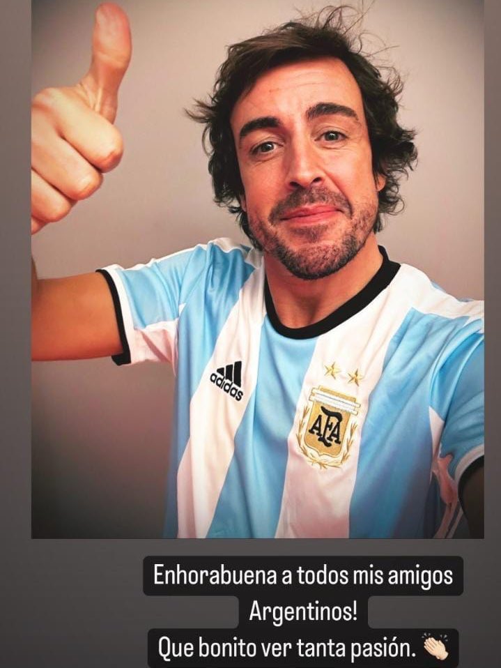 TinoCLeclerc's tweet photo. Fernando Alonso en 2022, el único español que nos quiere https://t.co/2sZvtmihnP