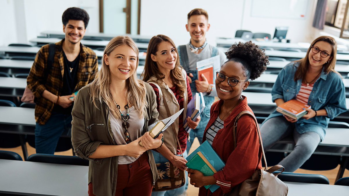 russembkenya's tweet photo. Interested in learning Russian?

 🇰🇪📚Kenyans can join free online Russian language courses offered by Saint Petersburg State University.
The programme covers beginner-level Russian, language skills and cultural studies.

📩Apply: https://t.co/gjRZRyPzkQ https://t.co/Cbl1RDyux2