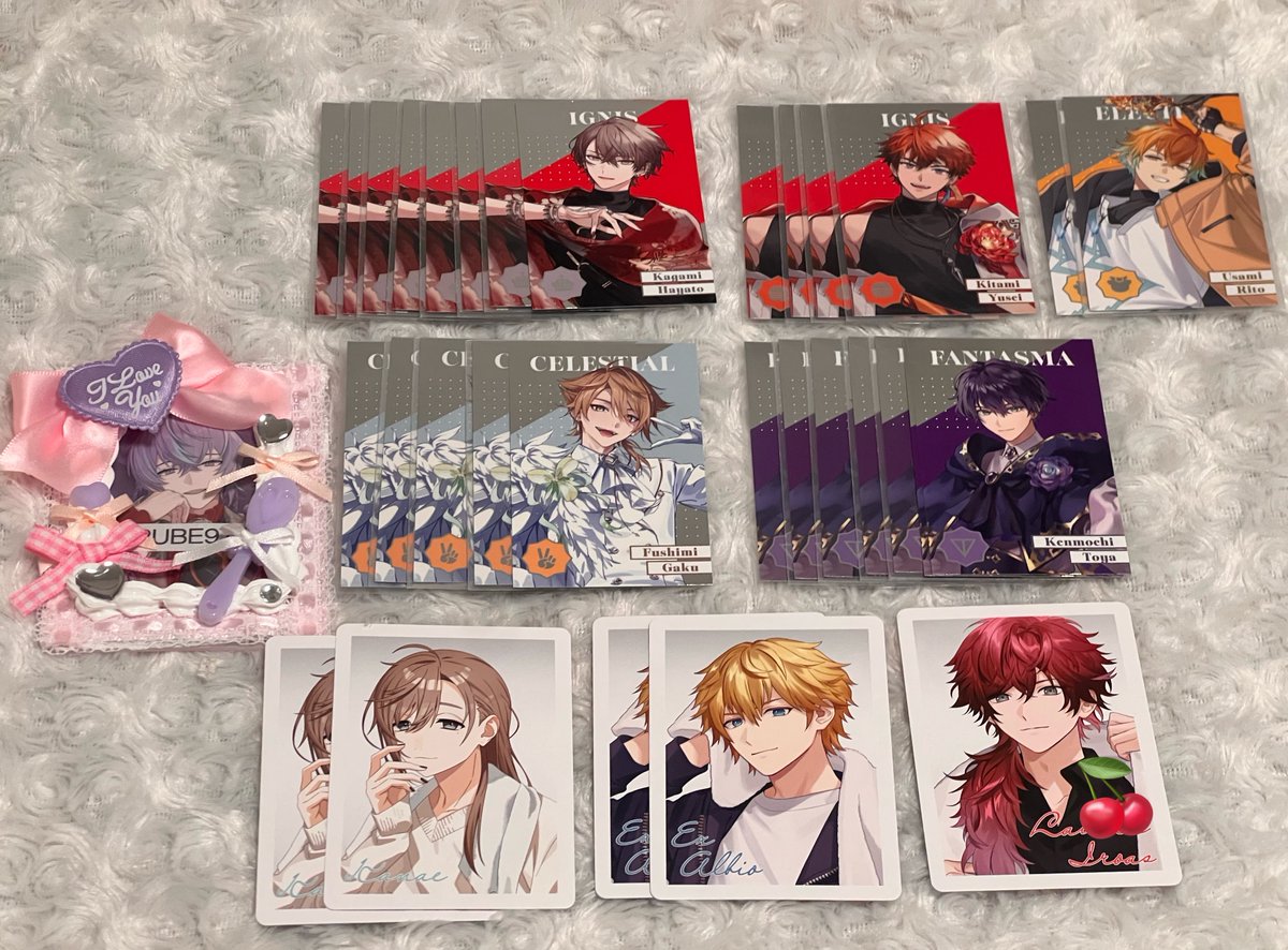 RUBE9TE's tweet photo. にじさんじ Dytica 周年 サンリオ Luminous Marriage Melty Valentine 異種 チェキ 缶バッジ 交換

求 画像1枚目 スタンプついてないもの

譲 画像2枚目〜 ツリーに続きます

✧お返事に時間いただく場合ございます。
✧下段は上段含む交換のみ

条件合う方いましたらよ��しくお願い致します。 https://t.co/0bU6qQHYK9