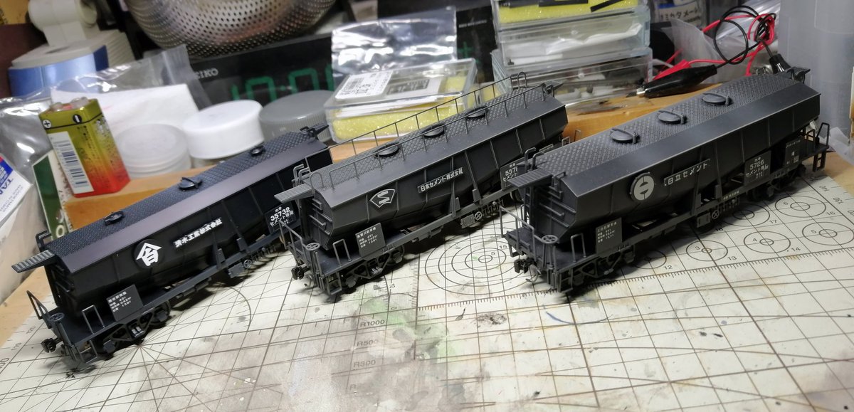 gonzu_issigonis's tweet photo. 7/11に開催されますJNMAの模型工房たぶれっとブースにて委託販売をしていただけることになりました。
1/150用に車番インレタと北海道気動車用デカール、1/80用に貨車の車番インレタとセメントホキ用のインレタセット。
相変わらず新製品はありませんがよろしくお願いします。
#自由工房ごんずいだま https://t.co/8diDdPcgFn