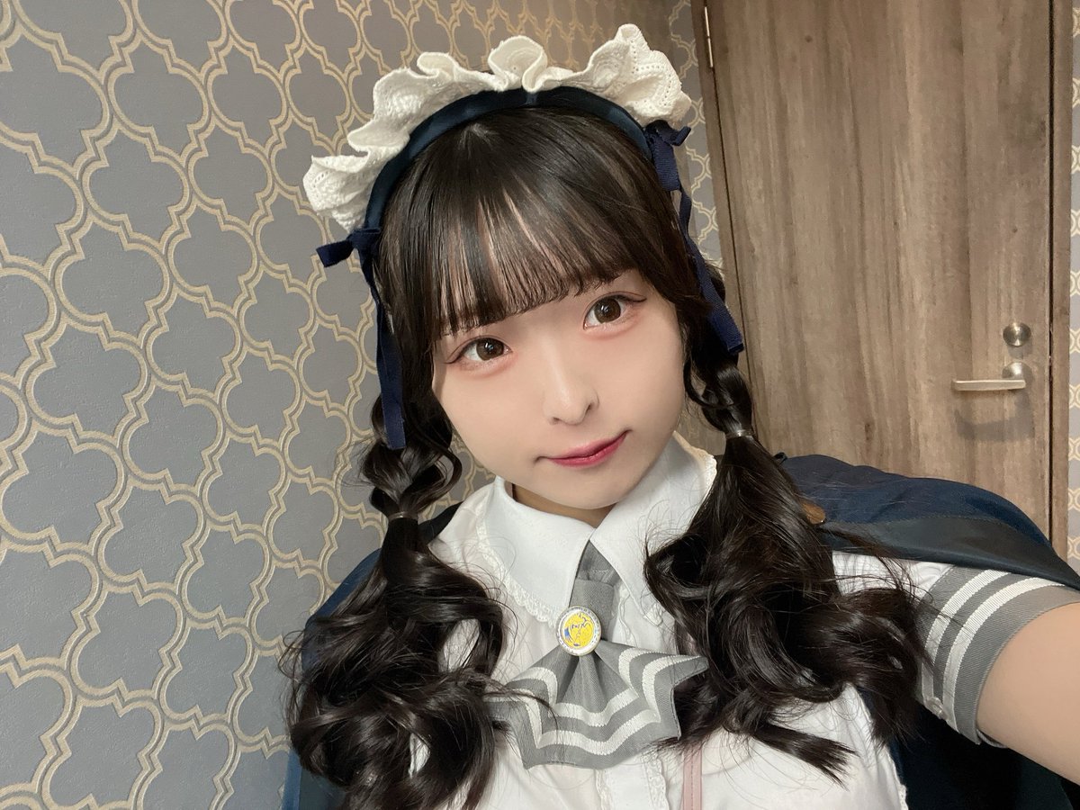 suzu_afilia's tweet photo. 24回目のお手伝い.ᐟ.ᐟ
マジカルボックスのお手伝い100時間を突破🙌🏻
お話ありがとうございました♡
エモーチップ、ドリンクなどもありがとうございました.ᐟ.ᐟ
次は07/15(水)19:00-23:00です♡
お待ちしてます.ᐟ https://t.co/s90F6r5jci