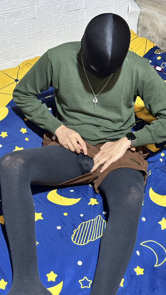 socklatte's tweet photo. What is that??? https://t.co/Dy31hF9k82