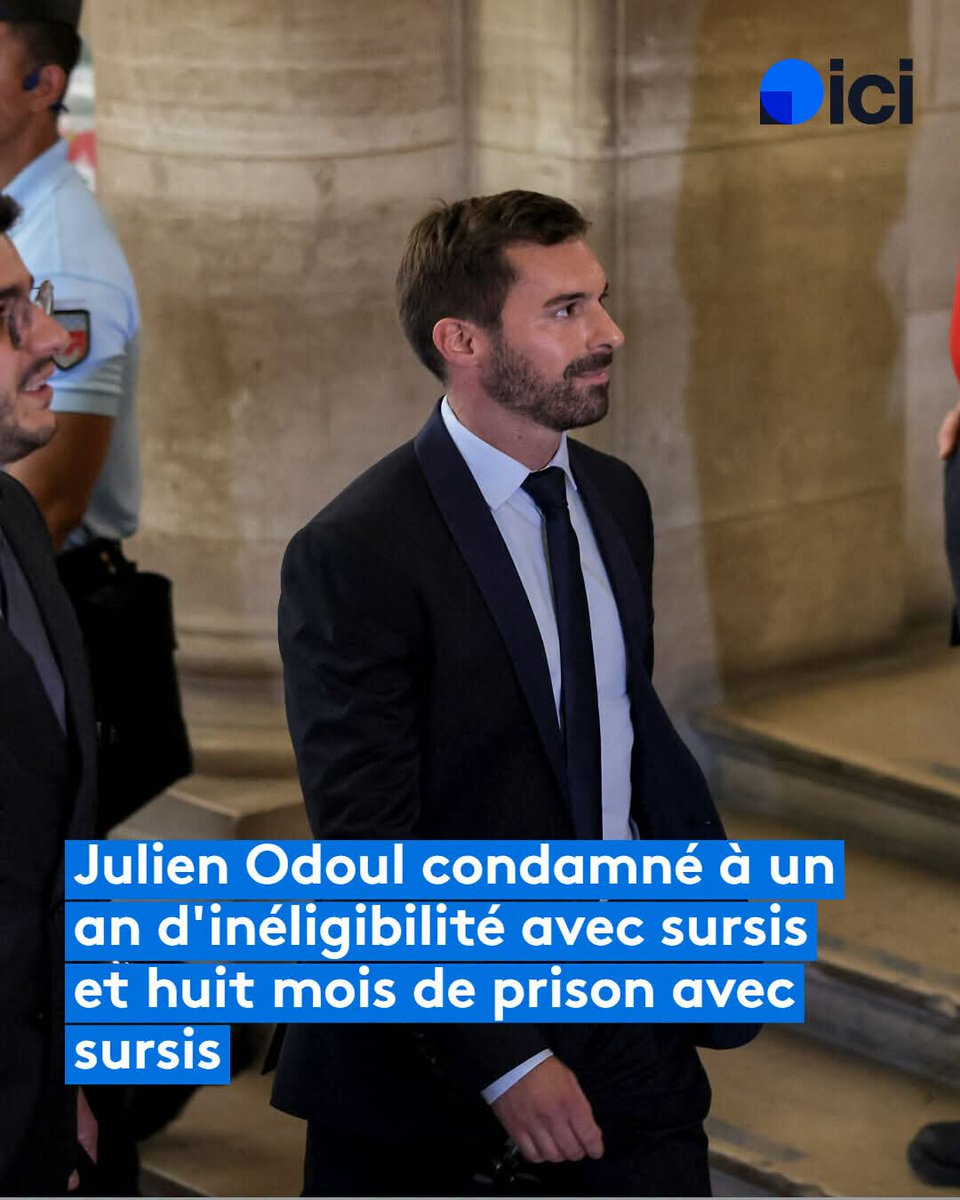 FranckMachy's tweet photo. @TitiBlondie @mbompard Les Racailles Nationales https://t.co/WEj2FxjM8Q