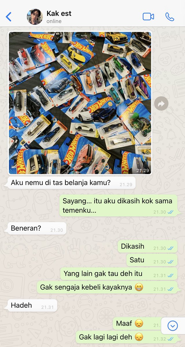 claryvelle's tweet photo. — hot wheels

#williamest au sepotong https://t.co/VxPgoqcCaX