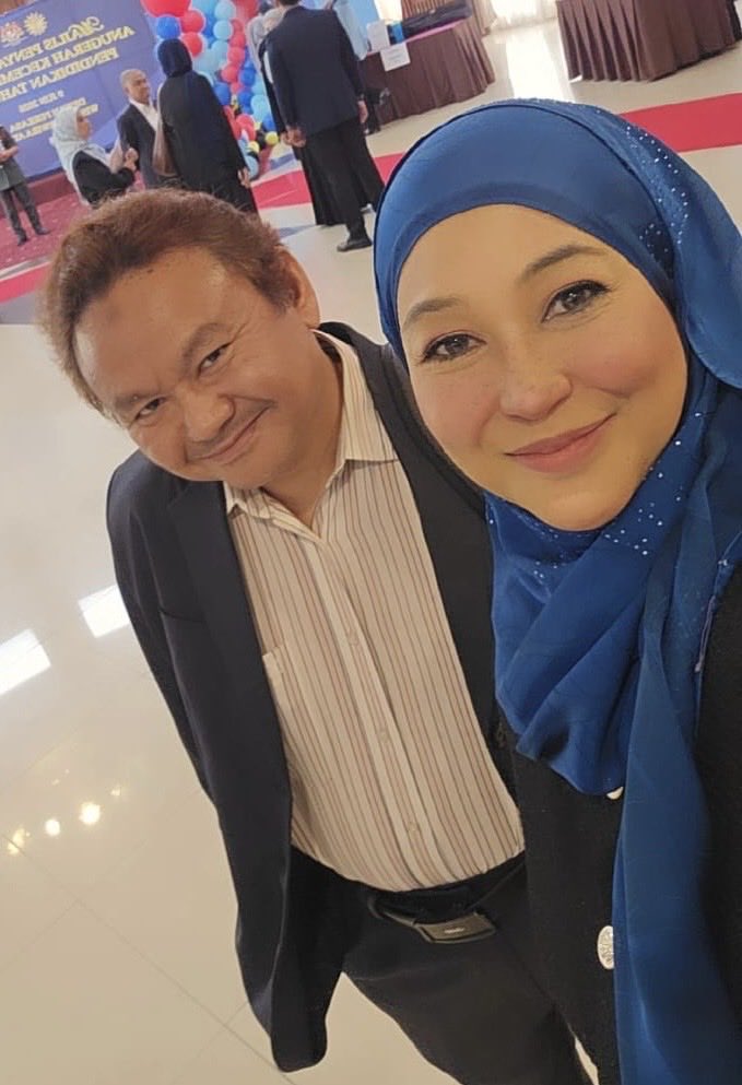 FadhalIlahi_'s tweet photo. The Measure of a Soul

The good are never remembered for the wealth they gathered, 
Nor for the power they held, 
But for the kindness they gave, 
The honesty they lived by, And the hearts they quietly touched.

Time may erase many names,
Yet it never forgets a noble soul. https://t.co/CESkQtscBb