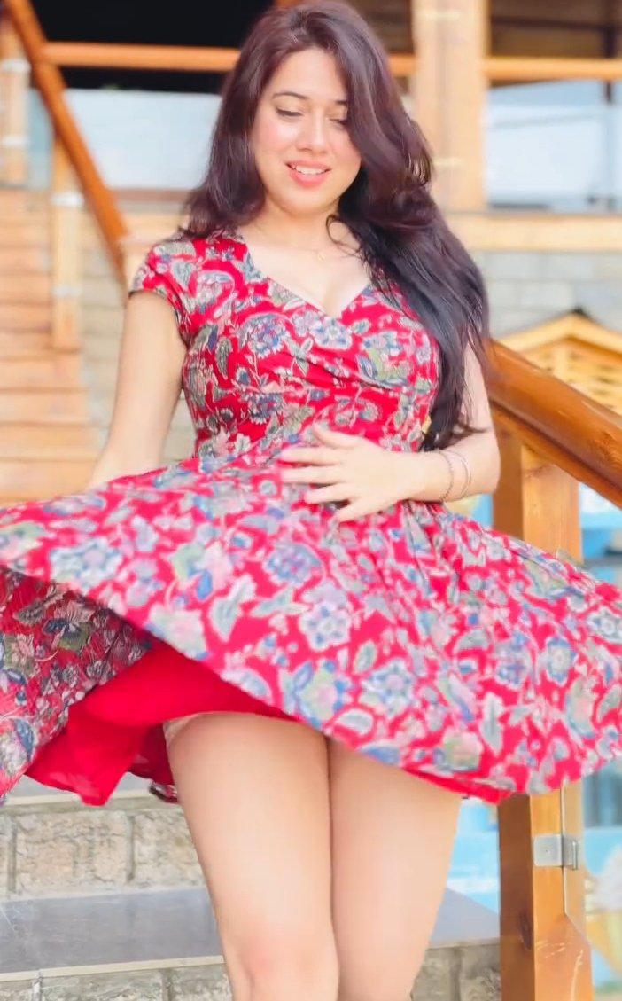 shivani tweet media