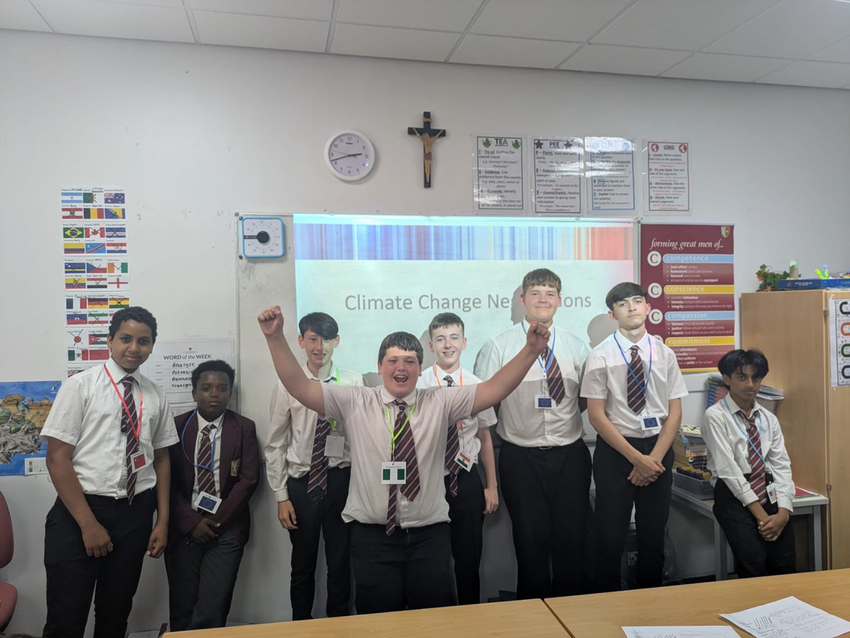 StCuthbertsGeog's tweet photo. ๐ Year 9 students took part in a Classroom Climate Conference today, debating global issues, sharing solutions and developing their understanding of climate change. Fantastic teamwork, discussion and critical thinking on display! ๐ฑ๐ฃ๏ธ #StCuthbertsGeog #FormingGreatMen https://t.co/50hmSfShG2