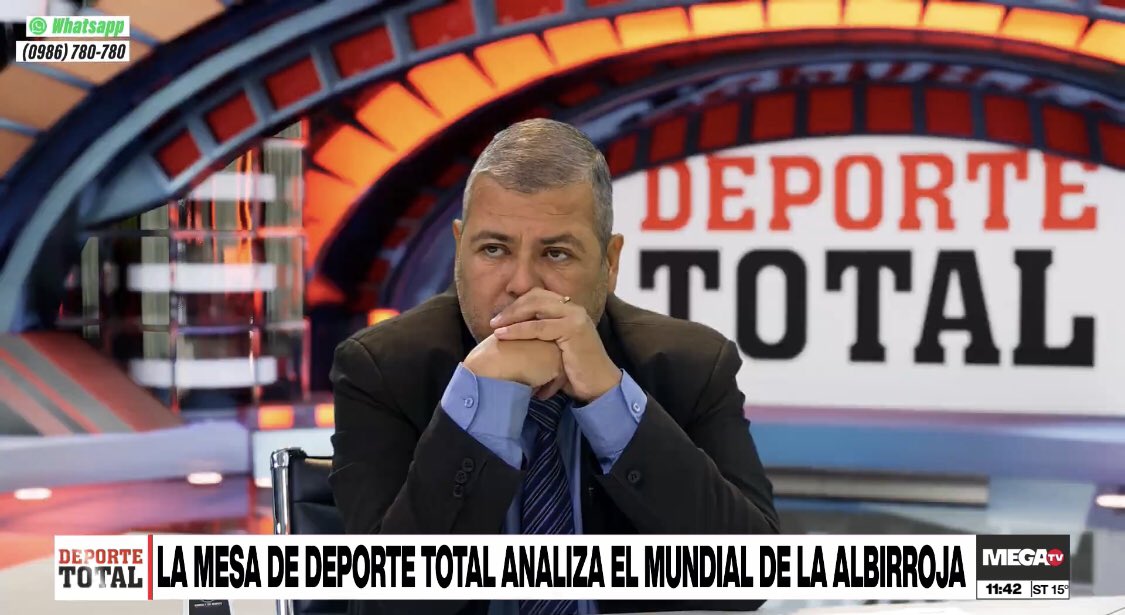 DeporteTotal780's tweet photo. 🔴 #DeporteTotal ¡AL AIRE! ⤵️ #780AM 

🎙 @FranLopezBorja, @jotabernabe, @TanoVirgili, @hectorsillo 

📻 @780AM
📺 @Megatv_py 
📱APP MEGACADENA 

🔴 EN VIVO:
💻 https://t.co/M7w3d1rxOR
📲 YouTube - Mega

https://t.co/mzEWkrJ4Nh https://t.co/5hG24P9zGt
