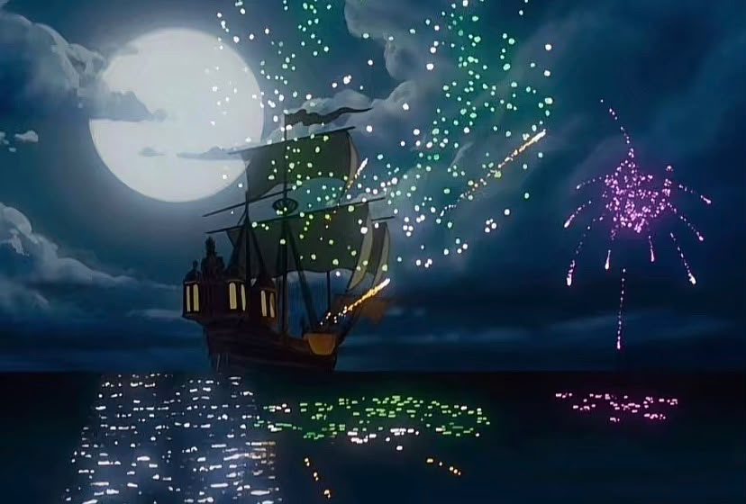 reminiscinbby's tweet photo. the aesthetic of disney’s the little mermaid (1989) https://t.co/2diKWWwzjX