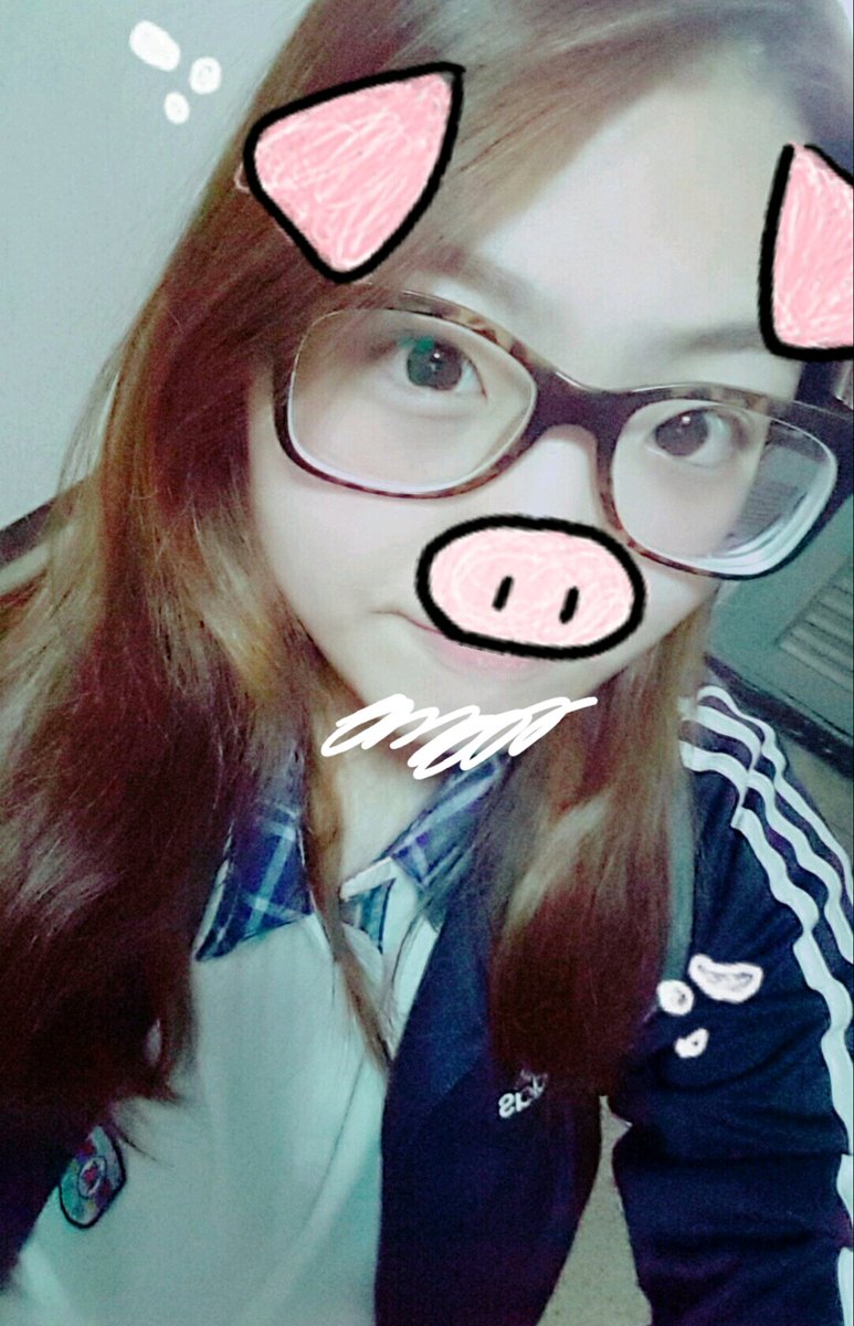 511an4's tweet photo. 어릴때가조앗지 흑,,,, https://t.co/Mhhp40c2Bd