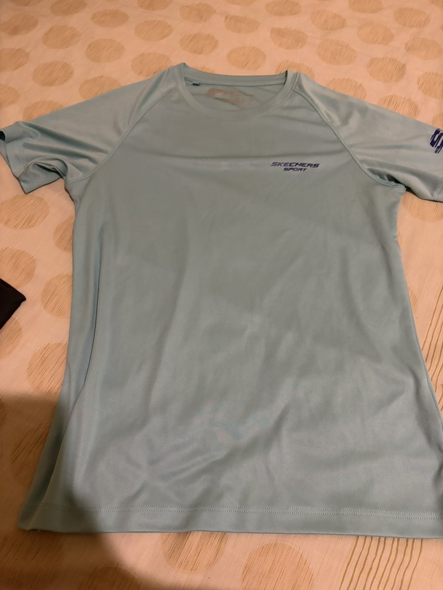 alterperkedel's tweet photo. Skechers &amp; atalon - size M
Reebok - size S

Ambil 3 100k, ga jual satuan
Pengiriman dari jaktim bisa oren ya kalo requestt

#zonauang #wts https://t.co/HFx15dZR0I