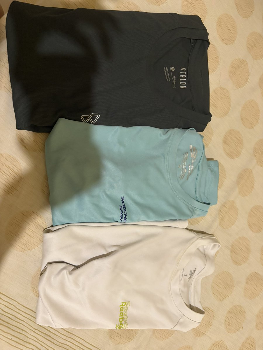 alterperkedel's tweet photo. Skechers &amp; atalon - size M
Reebok - size S

Ambil 3 100k, ga jual satuan
Pengiriman dari jaktim bisa oren ya kalo requestt

#zonauang #wts https://t.co/HFx15dZR0I