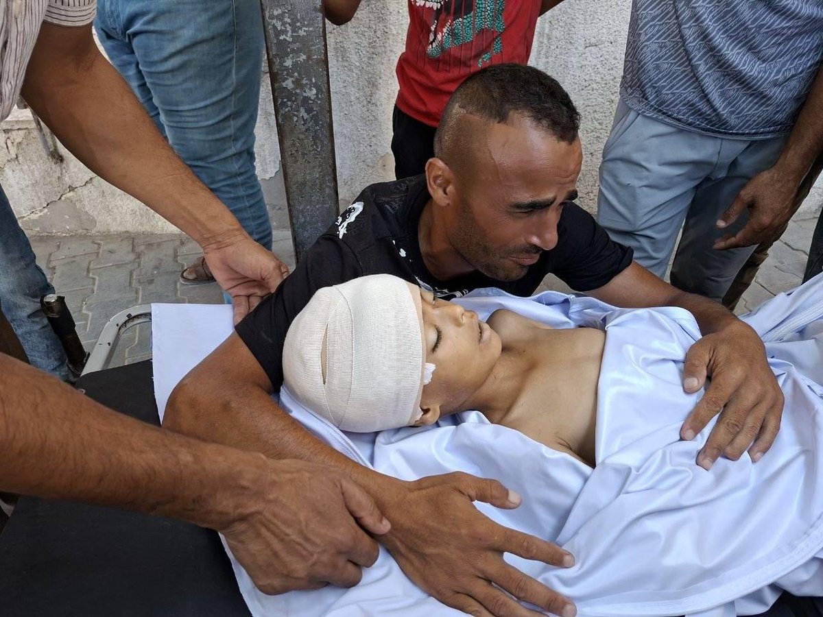 TheCradleMedia's tweet photo. Six-year-old Abd al-Rahman Badwan was shot and killed in cold blood by Israeli occupation forces in Gaza City's Al-Zaytoun neighborhood. https://t.co/SSvVQGQJOr