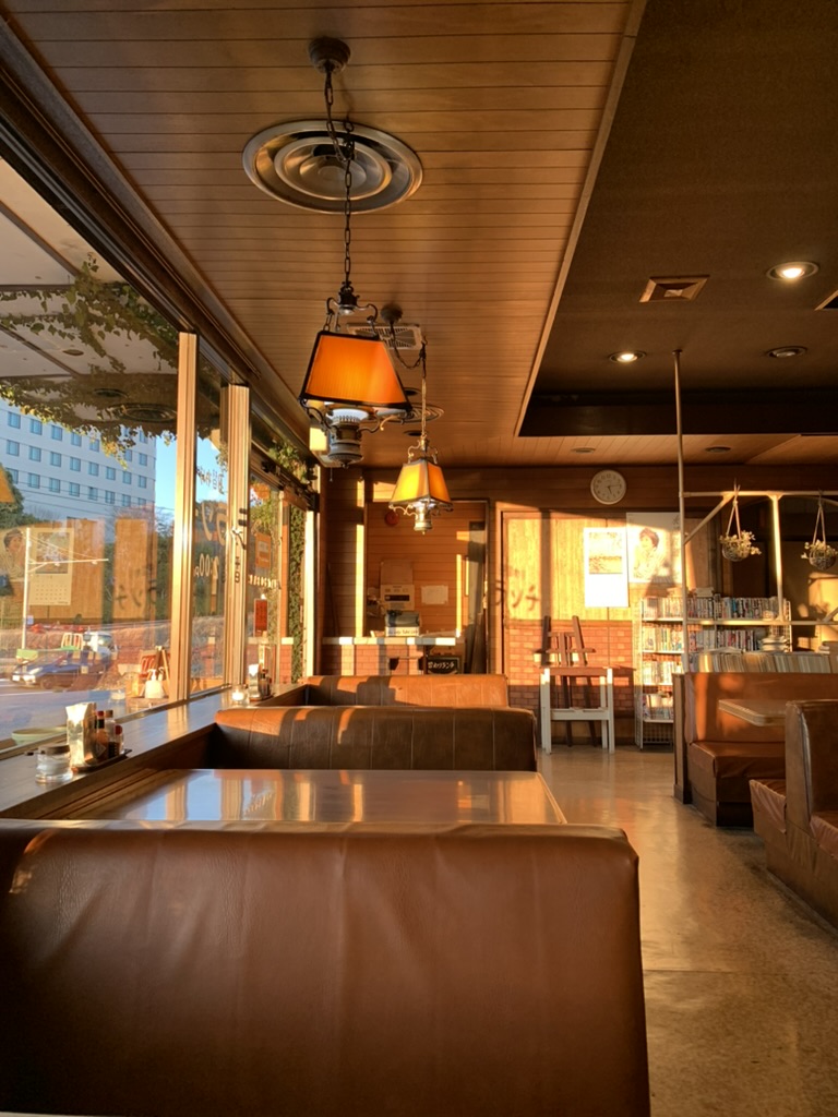 CaptMurasha's tweet photo. 臨時休業から閉業になってる
もうあの店には行けないのか https://t.co/sZY0EK5me4