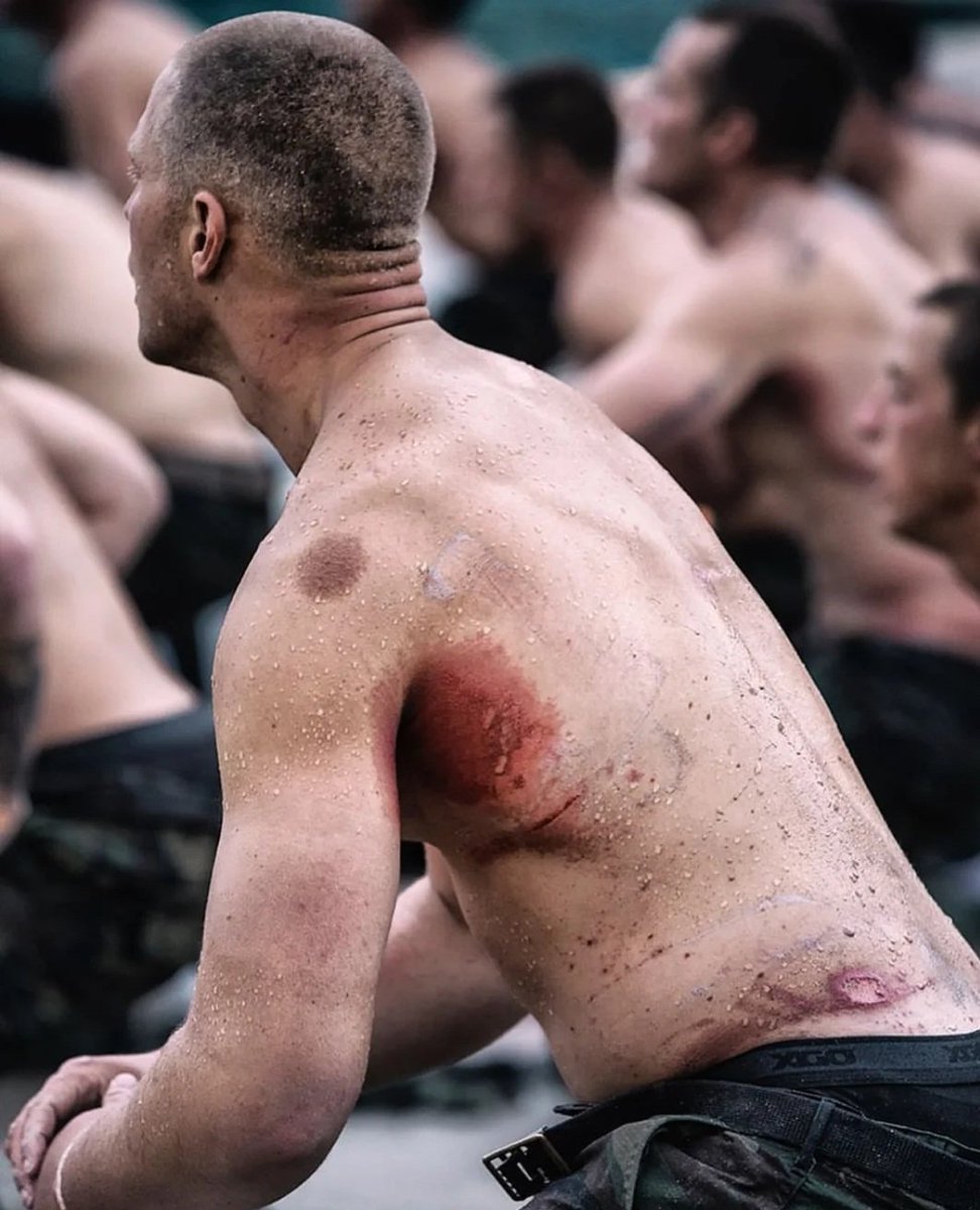 specialopsmag's tweet photo. SEAL candidate after BUD/S Hell Week. https://t.co/GVYgT7Wwb1