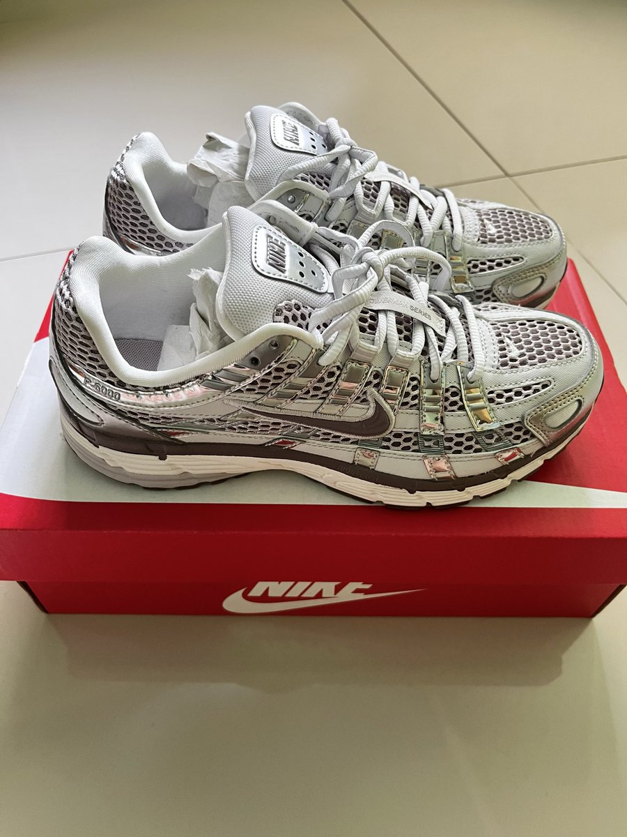 revalinnss's tweet photo. WTS 
Nike P6000 Platinum Violet Vast Grey (ori)
Very good condition 100%
blm pernah dipake keluar
size 38 / 23,5 cm
jual harga asli bisa nego

alasan jual: kekecilan
DM for prize🤍
ongkir aku yang tanggung

#sneakers #807garage https://t.co/hlarXUZRUN