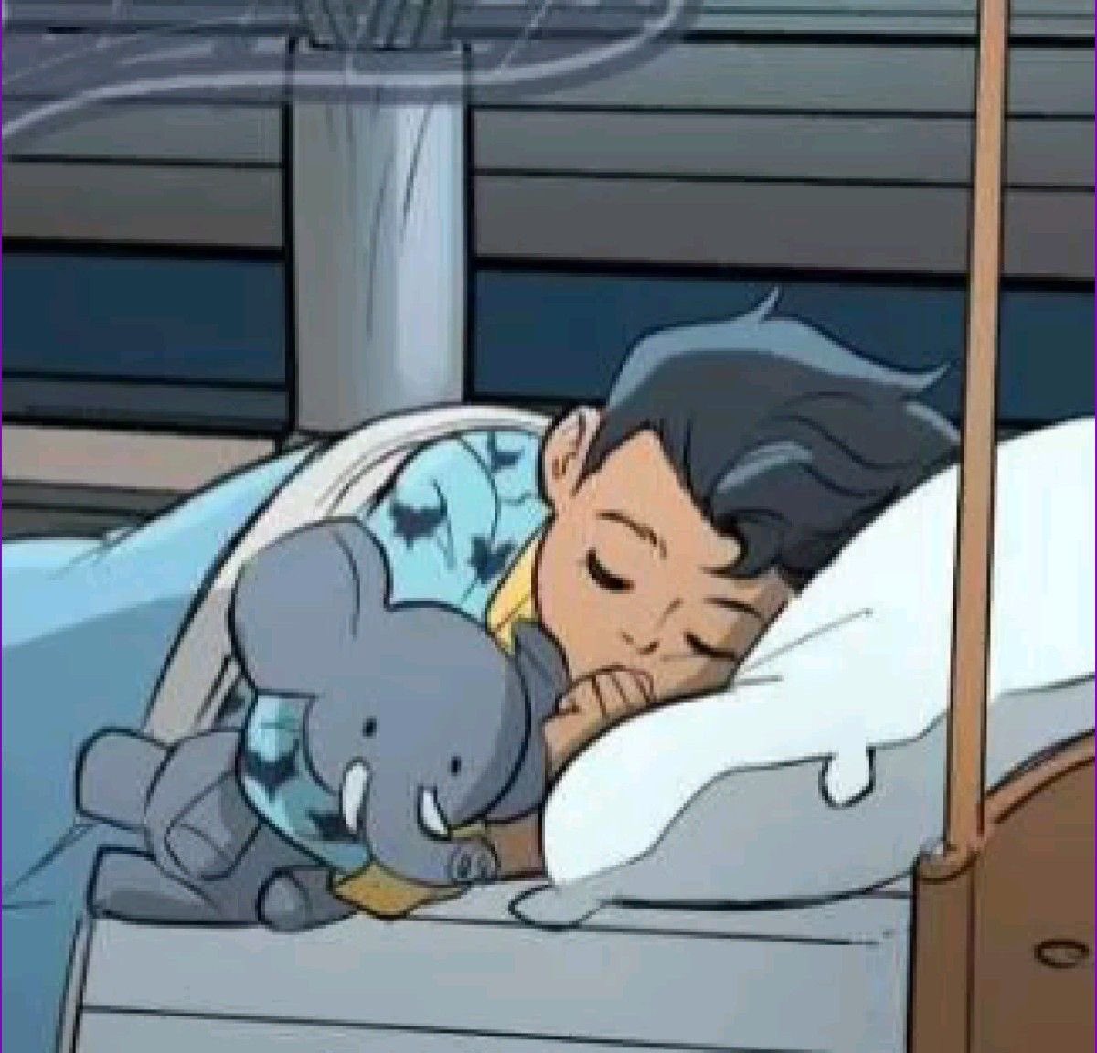 corgilesterr's tweet photo. my little baby nightwing :( https://t.co/2nQ3yBgfdI