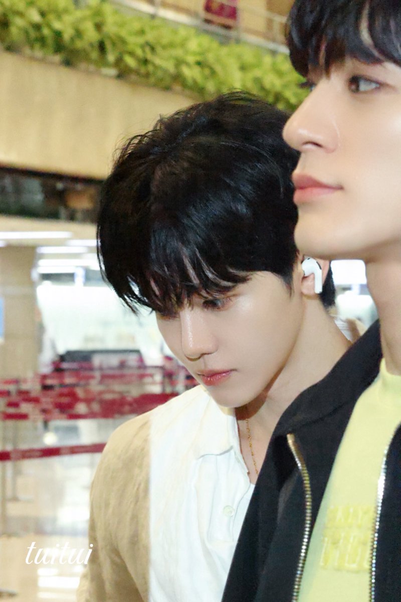tuitui_0423's tweet photo. 260708 ✈️

#제노 #JENO #재민 #JAEMIN #엔시티드림 #NCTDREAM https://t.co/51gjRU8mcj