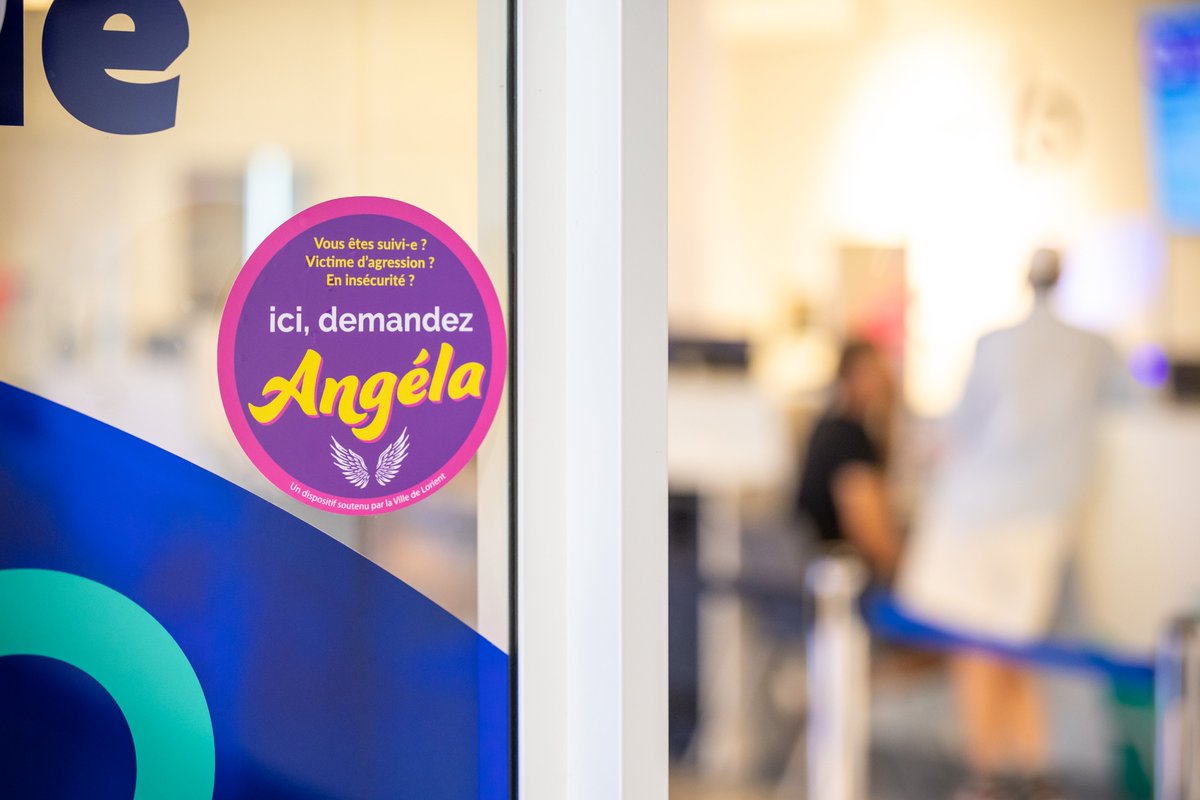LorientAgglo's tweet photo. 🪽 Lorient Agglo déploie le dispositif Angéla 
🚌 Sur son réseau IziLo Mobilités depuis le 29 juin
🤝 Les équipes sont préparées pour accompagner les usagers qui sollicitent une aide discrète
✅ Pour que chacun puisse trouver un relais lorsqu'il en ressent le besoin https://t.co/jGz6Awfh6U