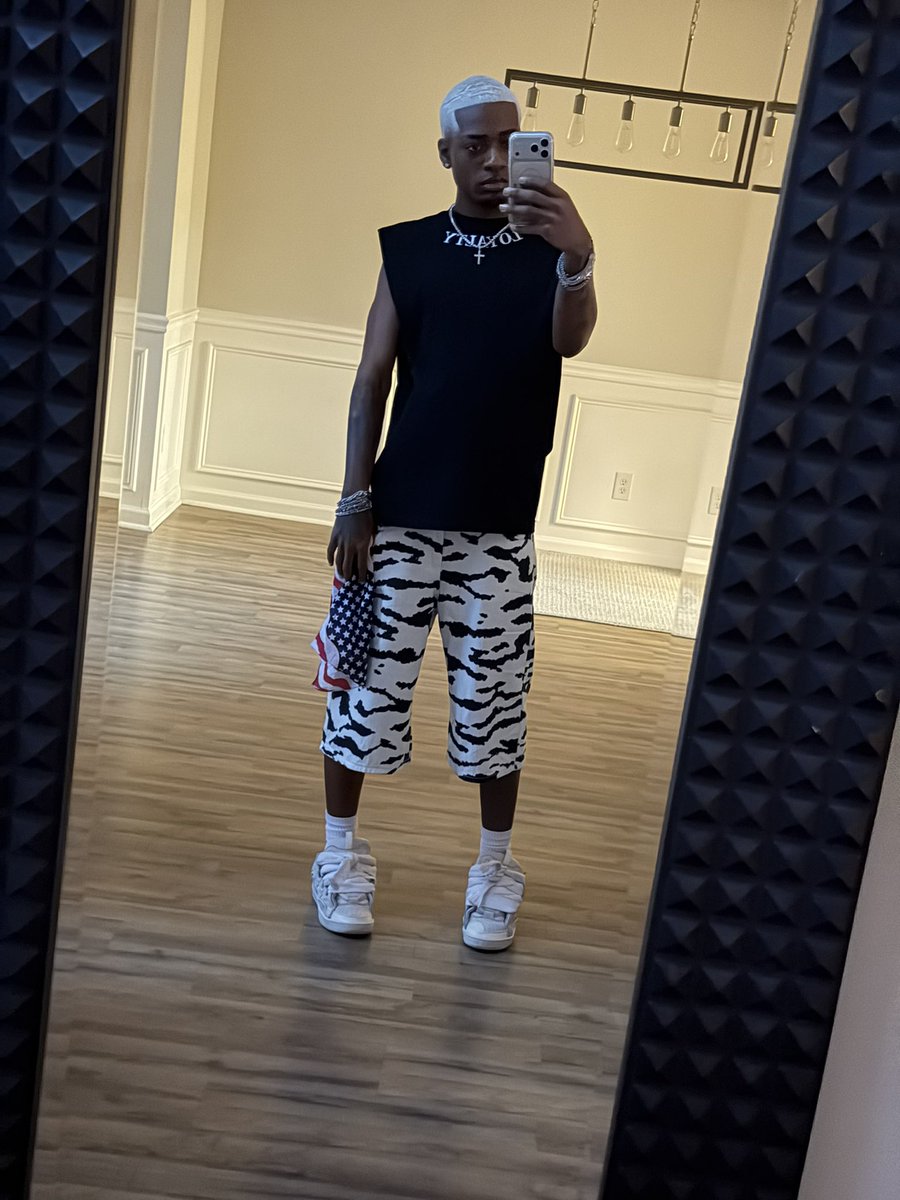 taydashian_'s tweet photo. https://t.co/7L8YMffXVG
